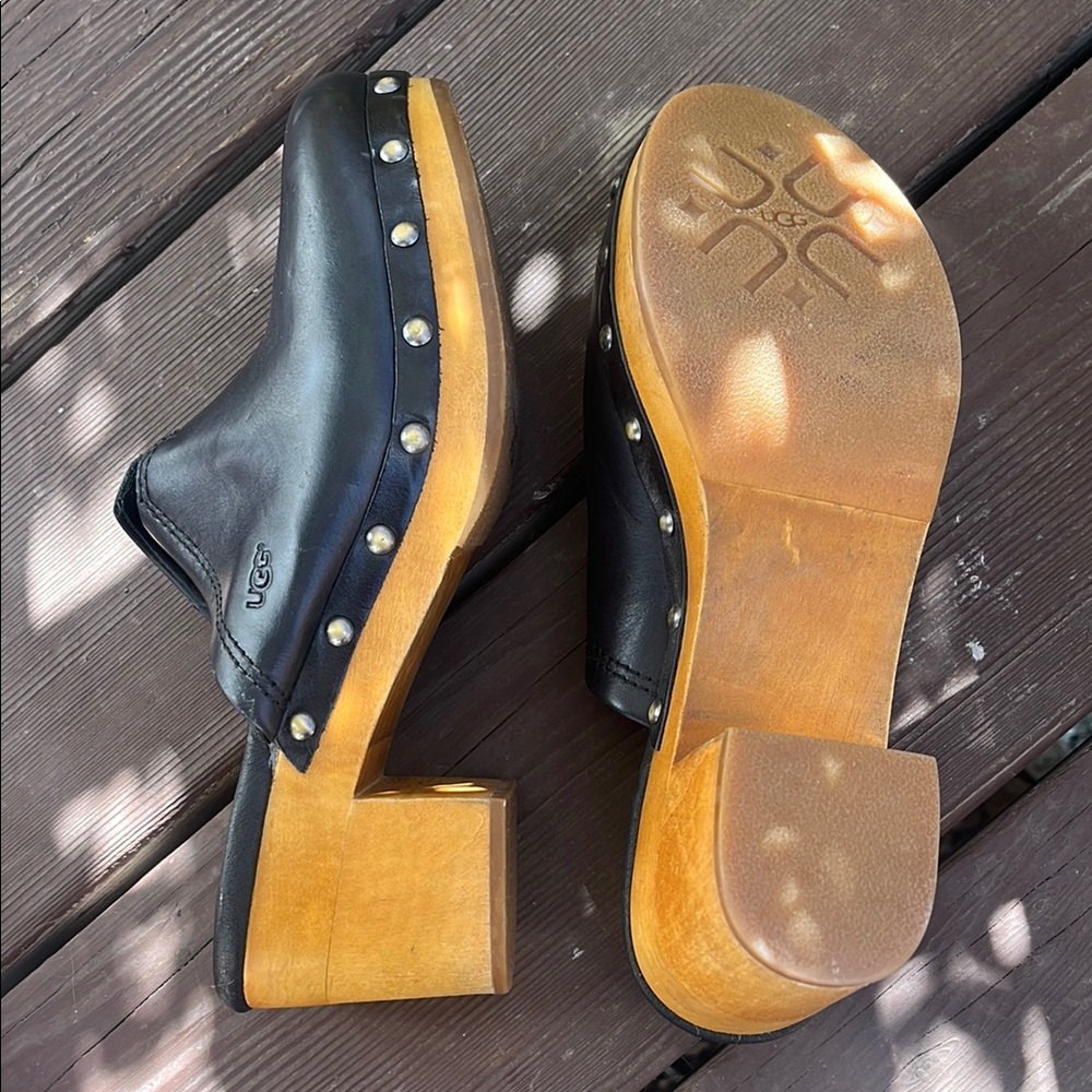 UGG Black Leather Clogs - Picture 6 of 6